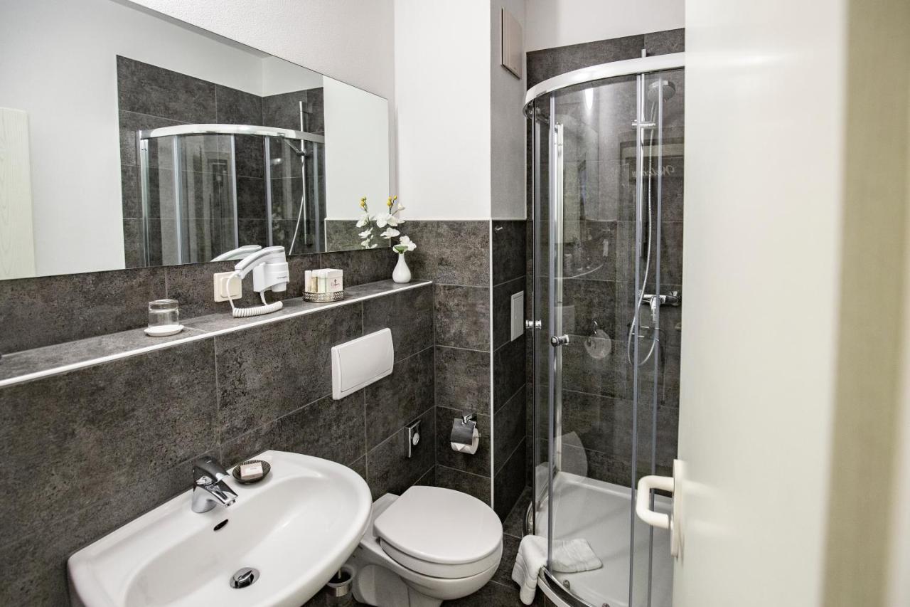 הוירסוורדה Hotel "Zur Muehle" מראה חיצוני תמונה