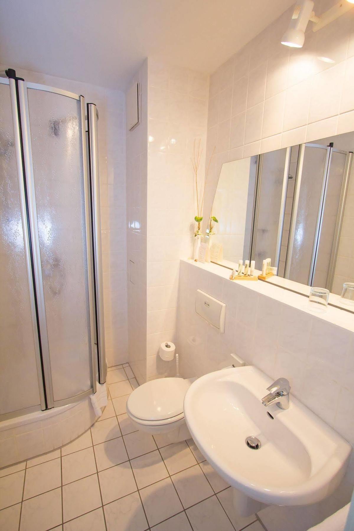 הוירסוורדה Hotel "Zur Muehle" מראה חיצוני תמונה